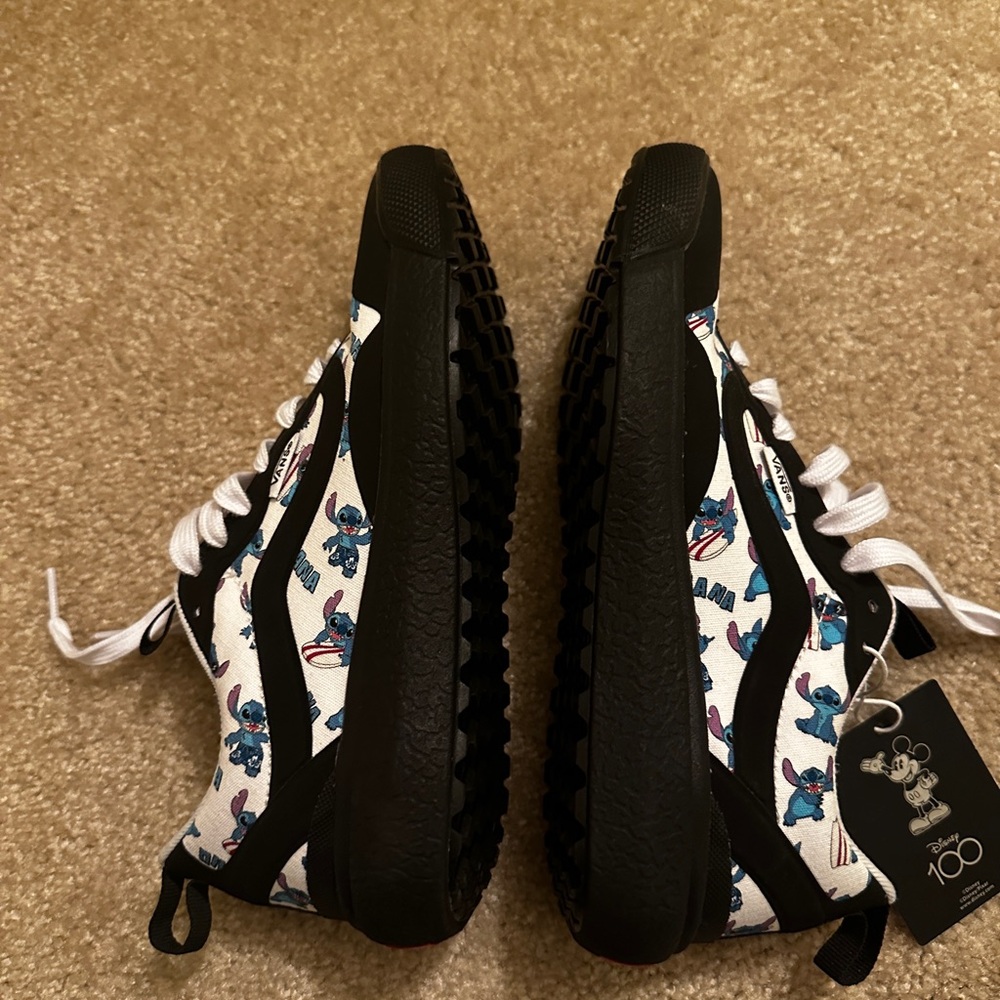 Lilo & Stitch UltraRange Vans